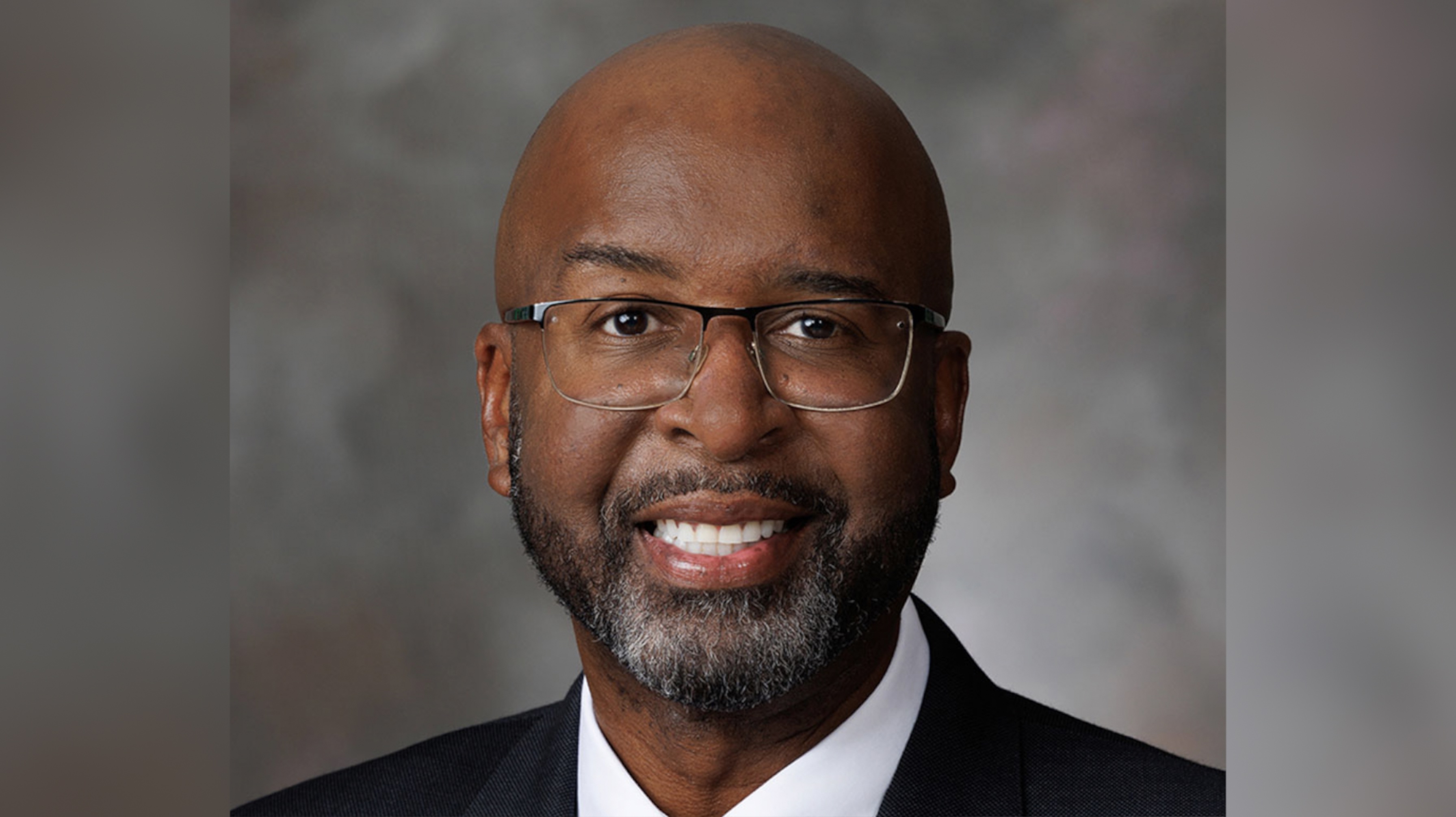 UNL Chancellor Rodney Bennett to resign on January 12